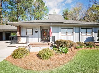 2114 Winterlochen Rd, Fayetteville, NC 28305