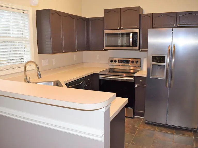 21345 Aftonshire Dr — Photo 11