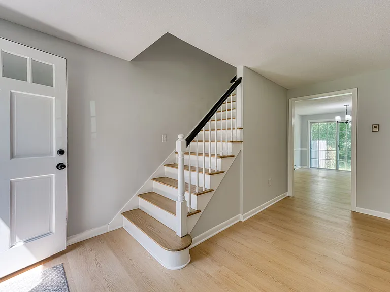 45 Brandywine Ln — Photo 10