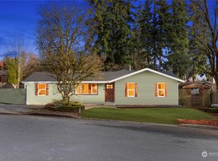 21613 6th Ave W, Bothell, WA 98021