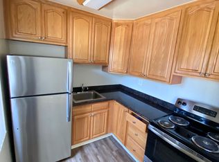 1229 Floribunda Ave #A, Burlingame, CA 94010