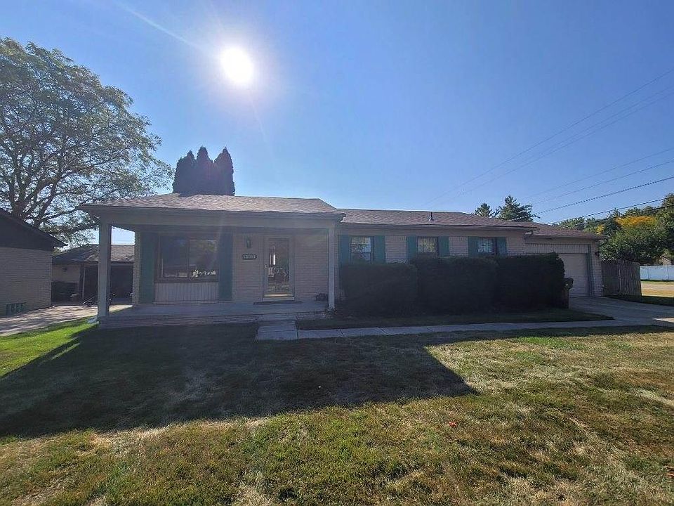 1st image of 13104 Carnaby Ct