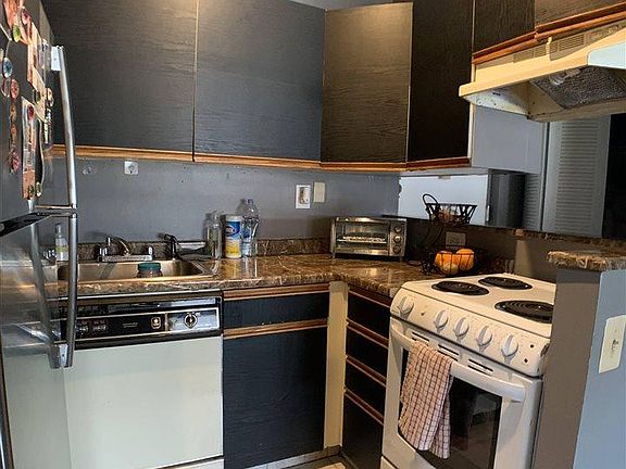 5th image of 356 Palisade Ave APT 4B