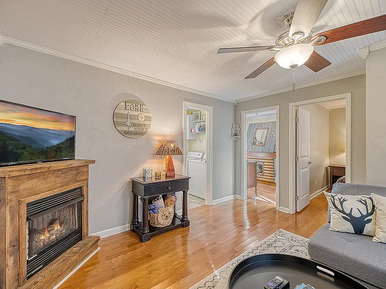 167 Johnson Cir — Photo 17