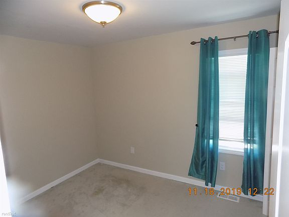 5th image of 150 Evaline Ave