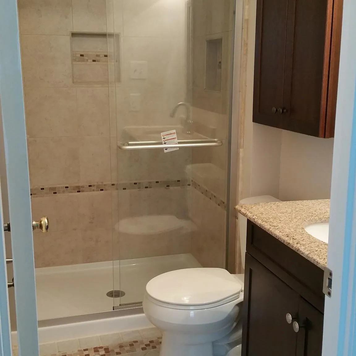 3 bed, 2100 sqft, $2,800 — Photo 4