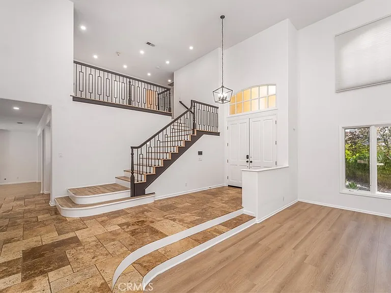 24961 Alicante Dr — Photo 8