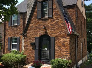 146 Manor Dr, De Witt, NY 13214