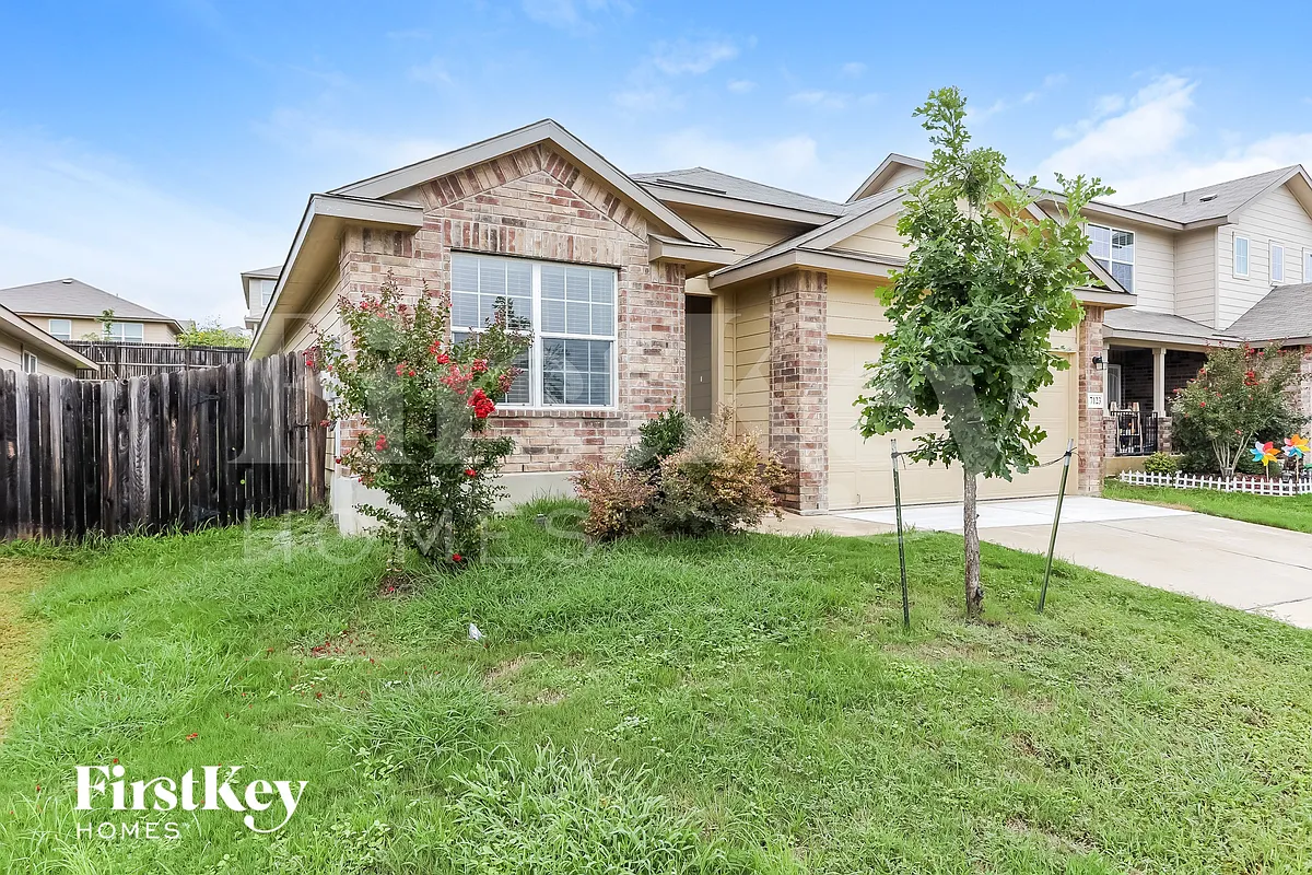 Building Photo - 7123 Pandora Way