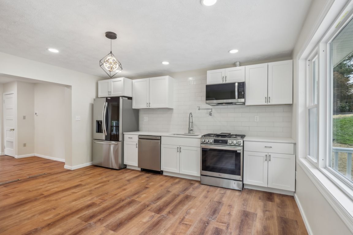 5495 Brainard Rd, Solon, OH 44139 MLS 5053356 Zillow