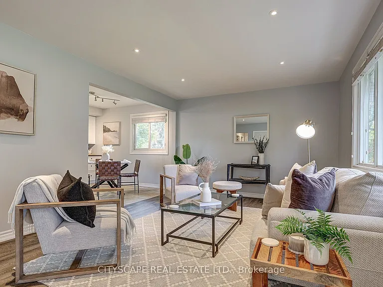 1050 Apache Rd #UPPER — Photo 4