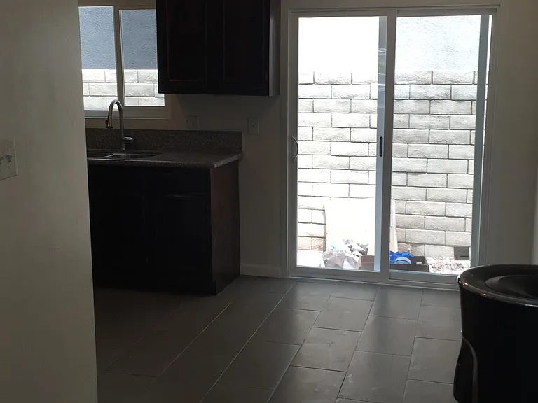 4353 Toland Way #14 — Photo 17