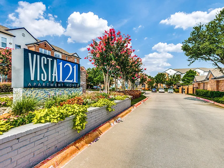 Vista 121 — Photo 25