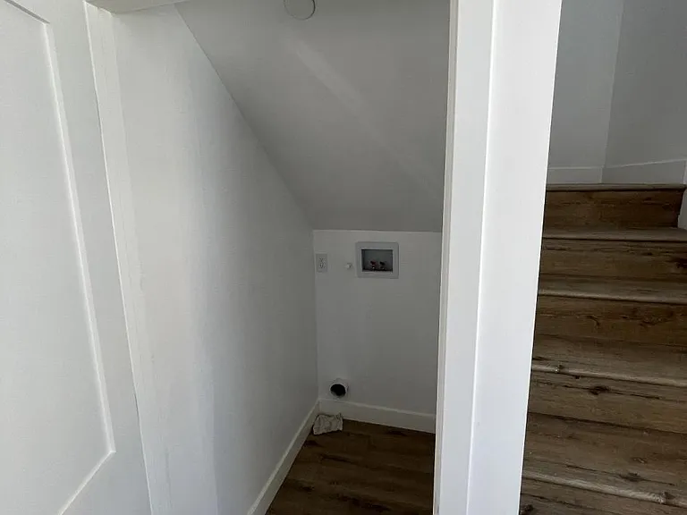 8602 Penfield Ave — Photo 16