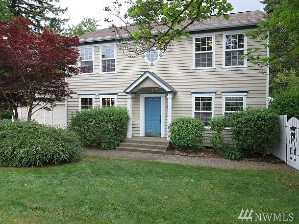 1st image of 720 Rogers St NW