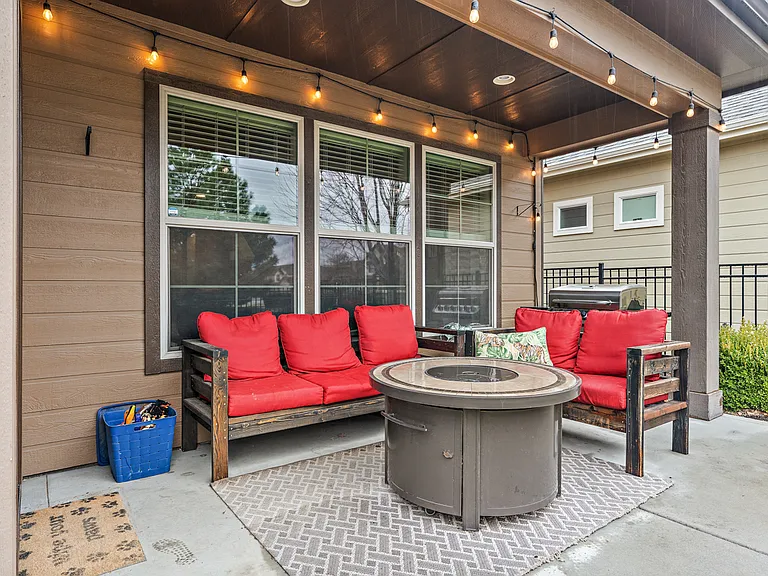 2733 E Decameron Ln — Photo 31