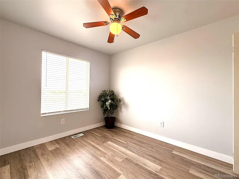 531 S Angus Ave #11 — Photo 22