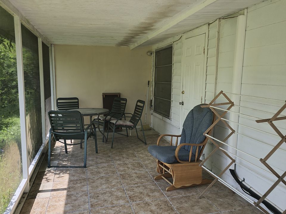 1st image of 400 Monza Ave #2