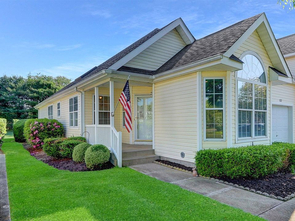 122 Scenic Lake Drive UNIT 122, Riverhead, NY 11901 Zillow