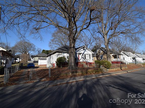 3rd image of 315 S Hill St