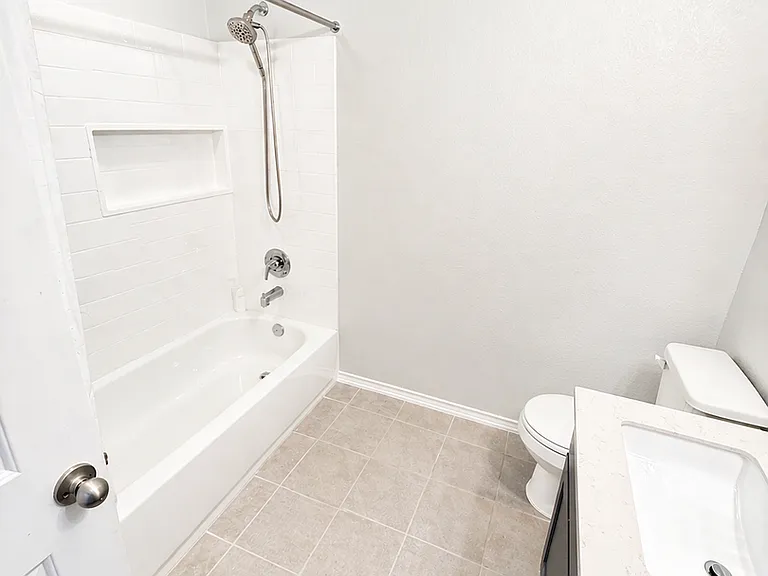 1308 Long Creek Ln — Photo 24