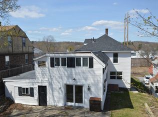 15 Genessee St, Worcester, MA 01603