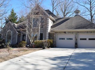 11595 Wildwood Springs Dr, Roswell, GA 30075