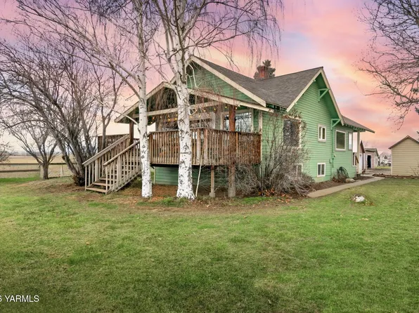 11581 Progressive Rd, Harrah, WA 98933