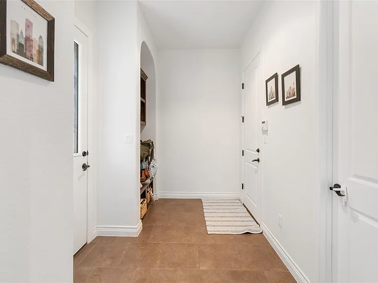 415 Bitterroot Ln — Photo 28