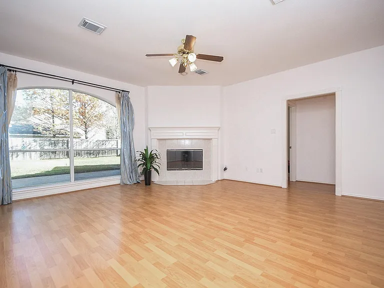 4323 Magnolia Ln — Photo 14