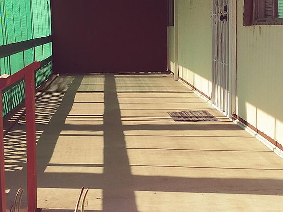 Covered patio left side