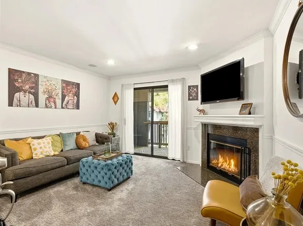 12015 Alta Carmel Ct Unit 302, San Diego, CA 92128