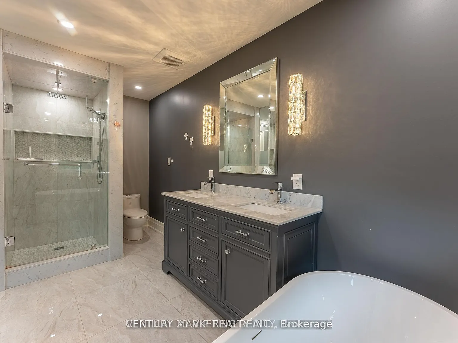 4 bed, $5,500 — Photo 3
