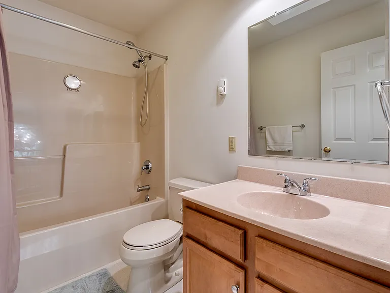 80 Hillbrook Dr — Photo 14