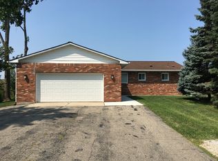56697 Romeo Plank Rd, Macomb, MI 48042