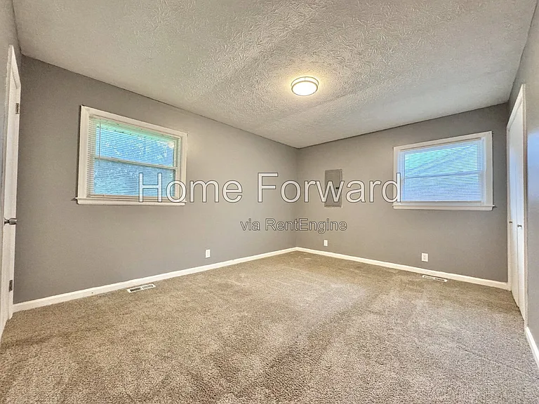 1720 Traveller Rd — Photo 13
