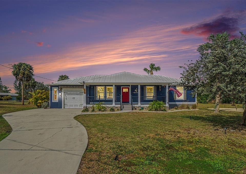 1st image of 410 E Henry St