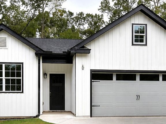 2nd image of 110 N 6th St