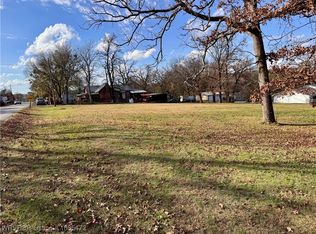 Sherwood Ave, Fort Smith, AR 72916