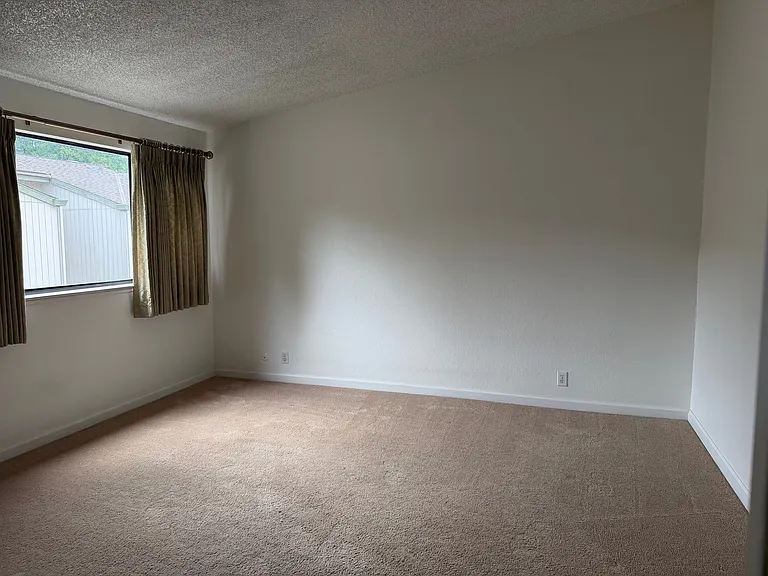7806 Wren Ln — Photo 24