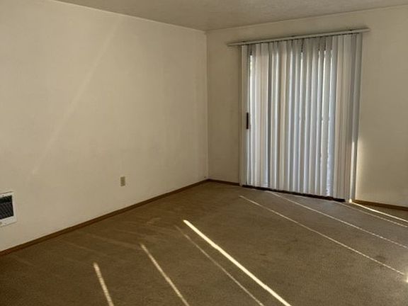 4th image of 614 1/2 S 4th Ave Unit C