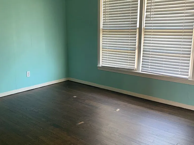 Native Lands Apartments — Photo 12