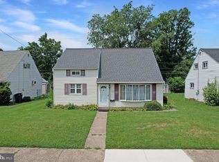 610 El Hatco Dr, Temple, PA 19560