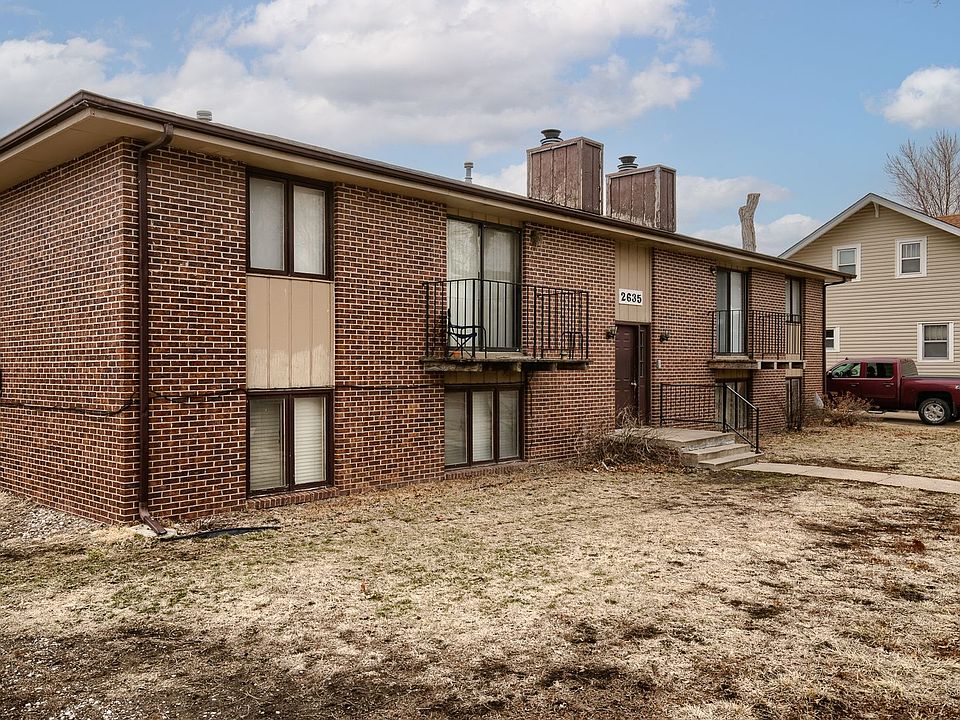 1st image of 2635 N 42nd St APT 1