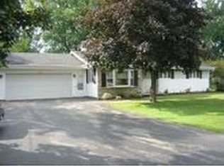 W7691 State Road 54, Shiocton, WI 54170