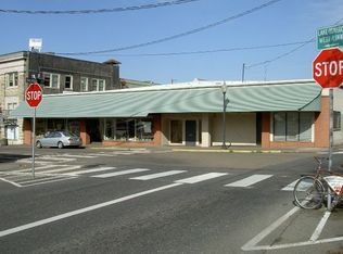 715 7th St, Oregon City, OR 97045