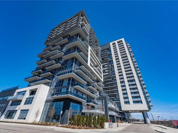 2081 Fairview St #1205, Burlington, ON L7R 0E4