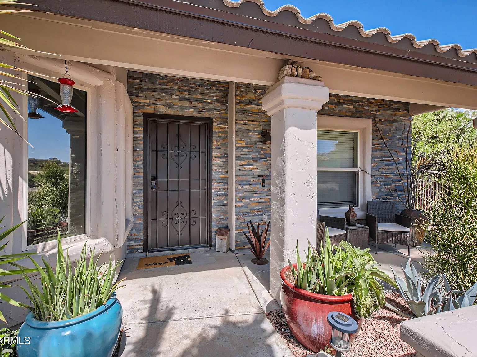 2 bed, 2.0 bath, 1700 sqft, $3,990 — Photo 3