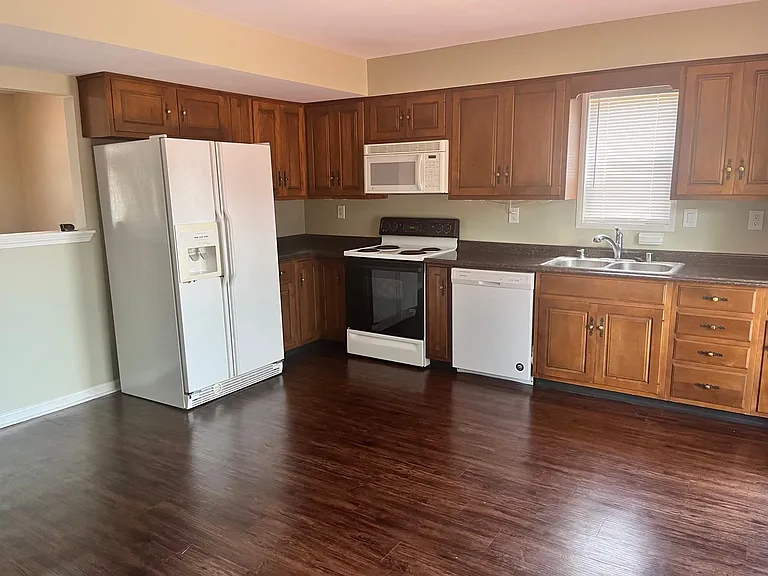 3206 La Follette Ct — Photo 11