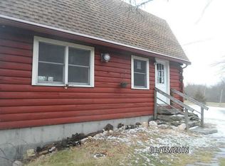 4 Potter Rd, Foster, RI 02825